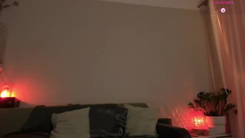  cassandra  online show from 13, 2, 2025