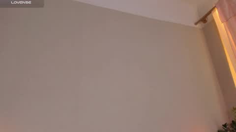  cassandra  online show from 21, 11, 2025