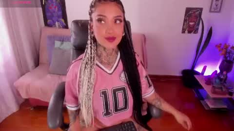 Cata green model independient online show from 3, 7, 2026
