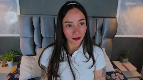 Snapshot of cata_jonees chatting on 27, 4, 2026 Cata online show from 27, 4, 2026