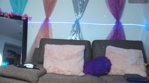 Snapshot of cata_robets chatting on 9, 9, 2025 cata online show from 9, 9, 2025