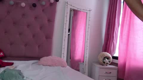 catalaia_stomm online show from 7, 1, 2025