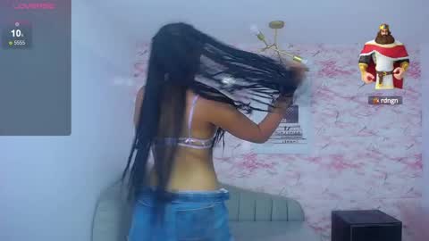 Snapshot of catalina25_t chatting on 2, 3, 2025 catalina25_t online show from 2, 3, 2025