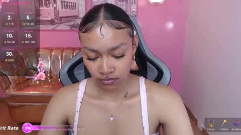 Snapshot of catalina25_t chatting on 5, 12, 2025 catalina25_t online show from 5, 12, 2025