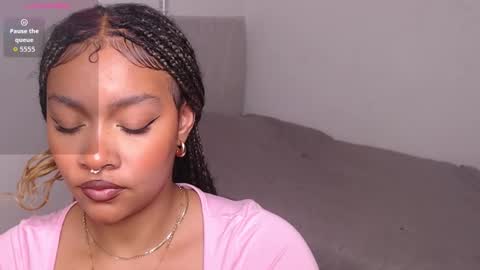 Snapshot of catalina25_t chatting on 6, 3, 2026 catalina25_t online show from 6, 3, 2026