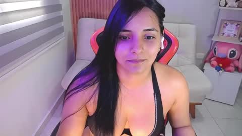 Snapshot of cathaleyasex chatting on 1, 5, 2026 CathaleyaSex online show from 1, 5, 2026