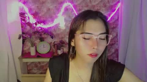 catherine_365 online show from 7, 4, 2026