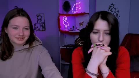 Snapshot of catherine_kitty chatting on 5, 3, 2025 Catherine online show from 5, 3, 2025