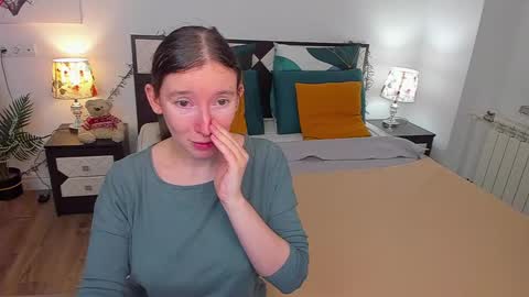 Catrin online show from 6, 2, 2025