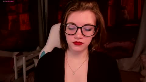 Snapshot of cathybarnes chatting on 4, 5, 2026 cathybarnes online show from 4, 5, 2026