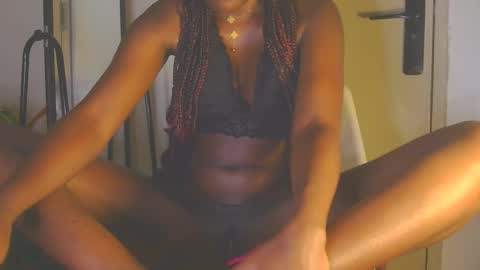 Snapshot of cathynoir chatting on 24, 9, 2025 catrine online show from 24, 9, 2025