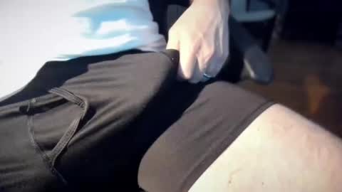 catmandoo21001 online show from 30, 4, 2026