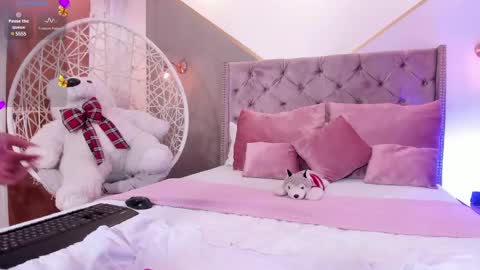 cattaleya_get online show from 14, 2, 2025