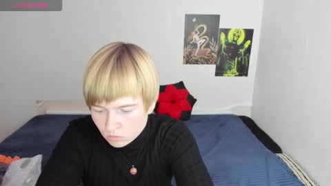 cattie_w_ online show from 7, 11, 2025