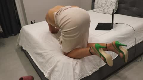 catty online show from 6, 1, 2025