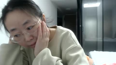 ANNYANNY online show from 5, 2, 2025