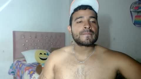 Snapshot of ccamilo_ chatting on 27, 5, 2026 camilo online show from 27, 5, 2026