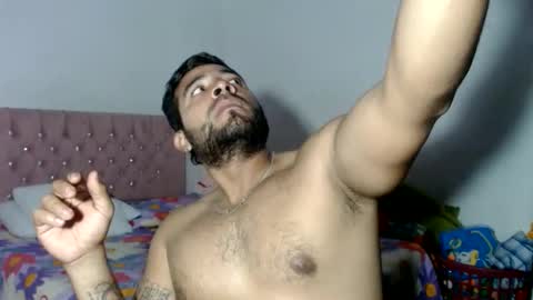 Snapshot of ccamilo_ chatting on 1, 6, 2026 camilo online show from 1, 6, 2026