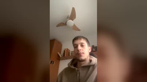 Snapshot of ccc104513 chatting on 5, 12, 2025 ccc104513 online show from 5, 12, 2025