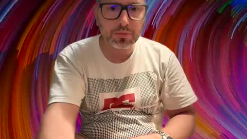 Snapshot of ccmhp1 chatting on 5, 4, 2026 Tomys online show from 5, 4, 2026