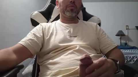 Snapshot of ccmhp1 chatting on 9, 4, 2026 Tomys online show from 9, 4, 2026