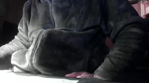 Snapshot of cd_99 chatting on 5, 1, 2025 cd_99 online show from 5, 1, 2025