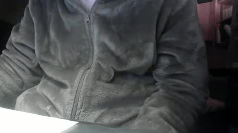 Snapshot of cd_99 chatting on 8, 2, 2025 cd_99 online show from 8, 2, 2025