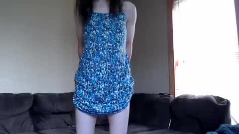 Erika Cross online show from 3, 10, 2025