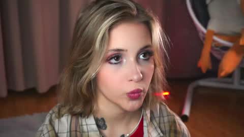 Snapshot of ceceliapidcock chatting on 1, 6, 2026 Lina online show from 1, 6, 2026