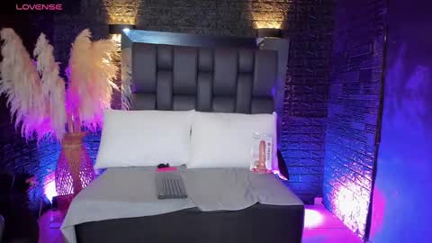 CELESTE ROSE online show from 10, 10, 2025