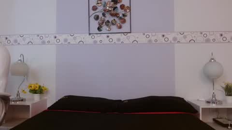 Celesste  online show from 24, 4, 2026