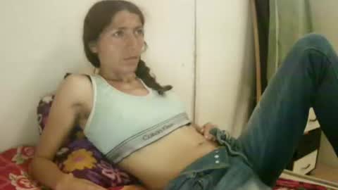 celeste198694 online show from 13, 4, 2026