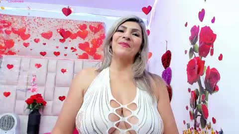 Snapshot of celeste_lincon chatting on 27, 5, 2026 Celeste Lincon online show from 27, 5, 2026