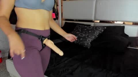 celeste_starsss online show from 28, 2, 2025