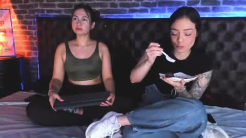 Snapshot of celeste_starsss chatting on 11, 6, 2026 celeste_starsss online show from 11, 6, 2026