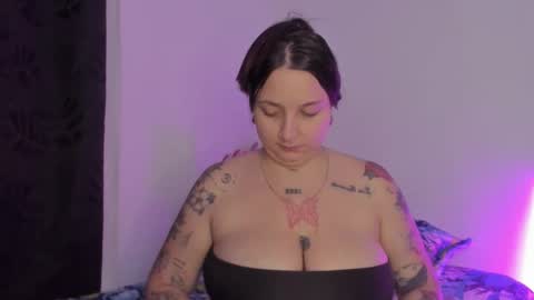 Celeste Y Pipe online show from 7, 2, 2026