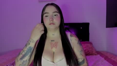 Snapshot of celeste_y_pipe chatting on 9, 6, 2026 Celeste Y Pipe online show from 9, 6, 2026