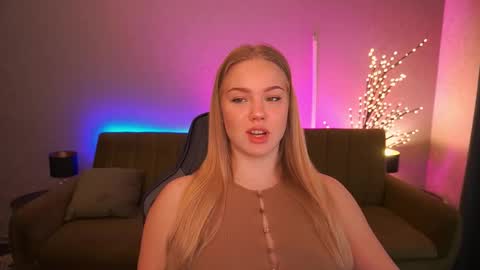 celestenoirr online show from 13, 10, 2025