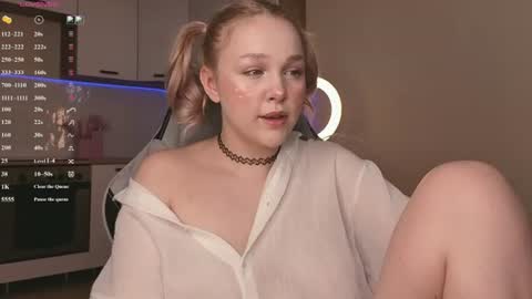 Snapshot of celestia_dyson chatting on 17, 6, 2026 Mary online show from 17, 6, 2026