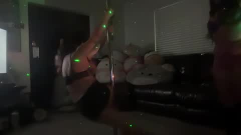 Snapshot of celestialillusions777 chatting on 31, 12, 2024 celestialillusions777 online show from 31, 12, 2024