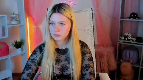 your cute kitty online show from 29, 4, 2026