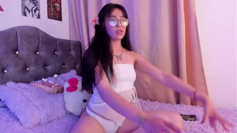 Snapshot of celestinepurple chatting on 11, 9, 2025 Celestineeeeee online show from 11, 9, 2025