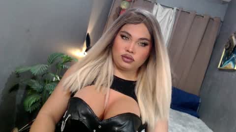 Snapshot of cellinekittcumerr chatting on 23, 7, 2026 cellinekittcumerr online show from 23, 7, 2026