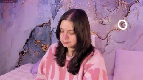 Hello guys my name is Sofi and Lizzie and  Vanessa online show from 14, 2, 2026