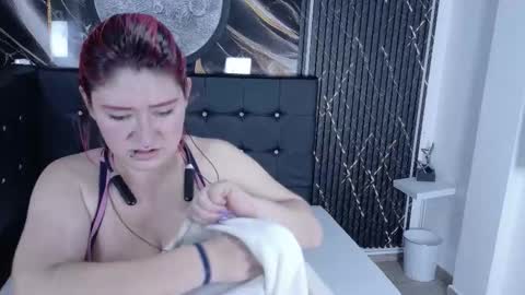 Cerecita  online show from 5, 3, 2026