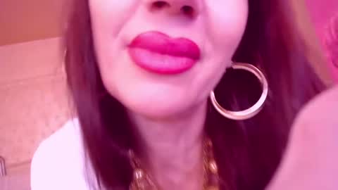 Cerise online show from 25, 2, 2025