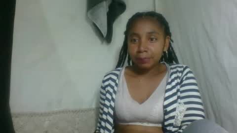 Snapshot of cettehot chatting on 12, 10, 2025 cette soa online show from 12, 10, 2025