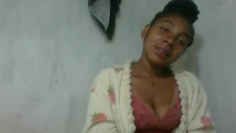 Snapshot of cettehot chatting on 15, 10, 2025 cette soa online show from 15, 10, 2025