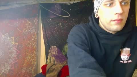 Snapshot of cguffey2284 chatting on 25, 1, 2025 cguffey2284 online show from 25, 1, 2025