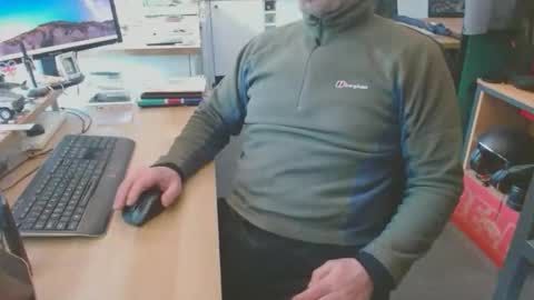 Snapshot of ch400 chatting on 20, 5, 2026 ch400 online show from 20, 5, 2026